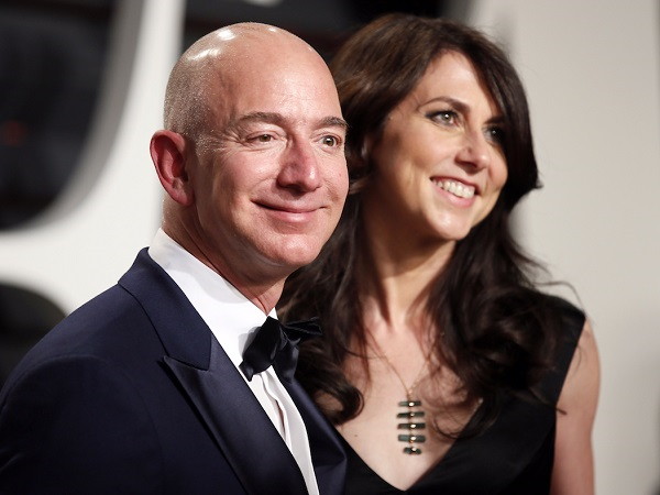 Jeff Bezos Wife