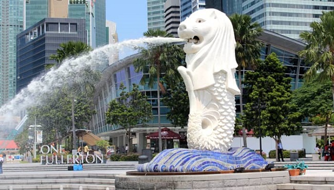 Top 10 Places to Visit in Singapore